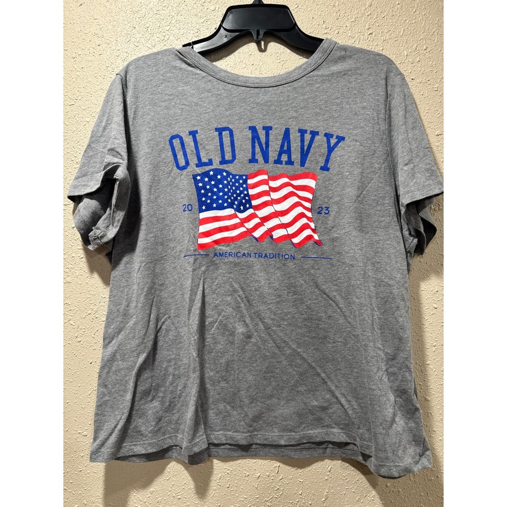 Old Navy American Tradition 2023 Flag‎ Graphic T-Shirt Gray Womens XL Patriotic